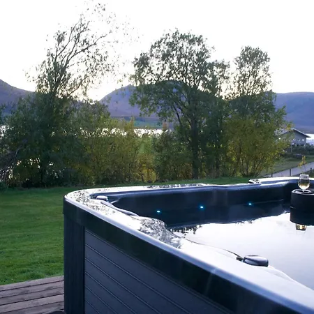 וילה Nordic With Outdoor Jacuzzi And Aurora Borealis View Stornes