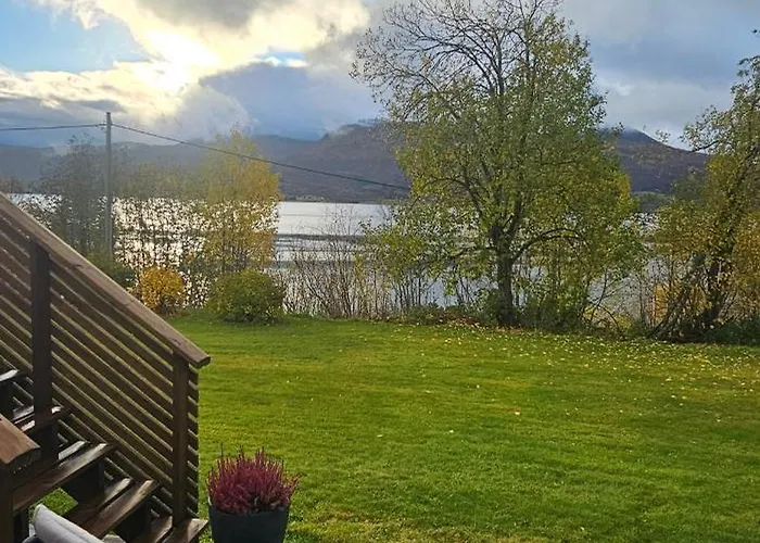 Nordic With Outdoor Jacuzzi And Aurora Borealis View