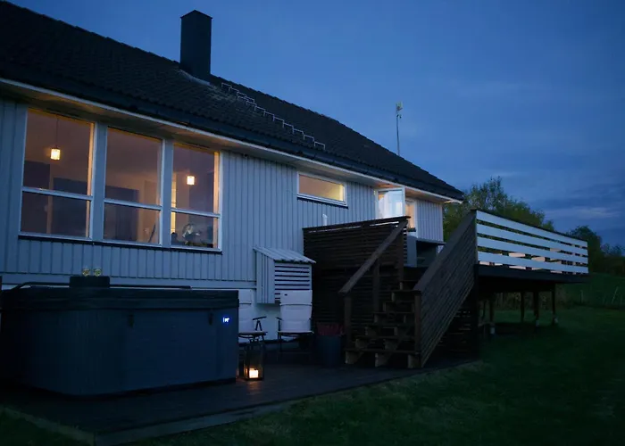 Villa Nordic With Outdoor Jacuzzi And Aurora Borealis View Stornes