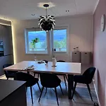 Nordic With Outdoor Jacuzzi And Aurora Borealis View Willa *